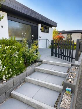 Foto - Ein schöner Bungalow mit Garten