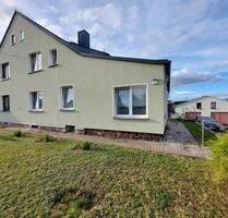 Doppelhaushälfte - 120.000,00 EUR Kaufpreis, in Mülsen (PLZ: 08132)
