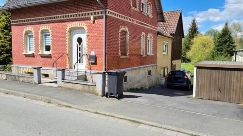 Foto - Schönes, geräumiges Einfamilienhaus in Rödental zu vermieten