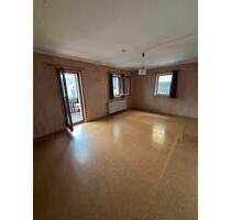 Moderne 4-Zimmer-Wohnung mit Balkon in Unterdürrbach - Würzburg Dürrbachau