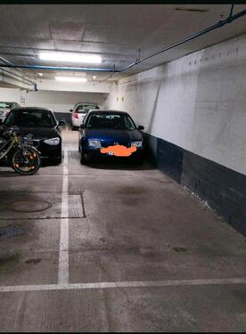 Foto - Trockener und Sauberer Tiefgaragen Stellplatz