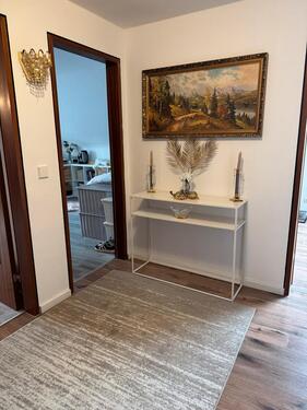 Foto - 2 Zimmer, Dachgeschosswohnung - 800,00 EUR Kaltmiete,