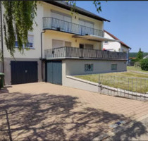 Gut gelegenes Zweifamilienhaus oder Kapitalanlage - Treuchtlingen