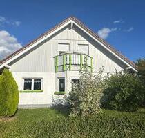 Einfamilienhaus mit 5 Zimmern und Carport in Bischofroda - Berka vor dem Hainich