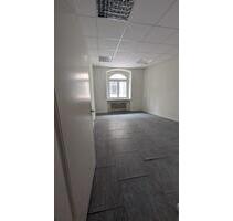 Praxis- oder Büroräume - 490,00 EUR Kaltmiete, in Regensburg (PLZ: 93047) Kumpfmühl