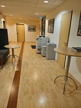 Foto - Büro-Räume - 2.125,00&nbsp;EUR Kaltmiete, ca.&nbsp; 8,50&nbsp;m&sup2;