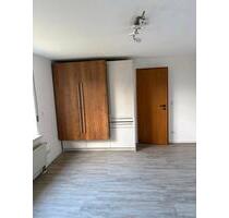 1 Zimmer Appartement mit Küche - 360,00&nbsp;EUR Kaltmiete, ca.&nbsp; 36,00&nbsp;m&sup2; in Netphen (PLZ: 57250)