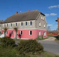 Landleben bei WB-Schöne 3,5-R-Wohnung auf 4-Seitenhof - Kemberg