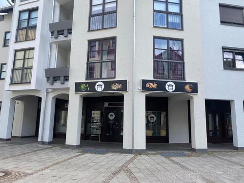 Foto - Ladenlokal am Rathausplatz Unterhaching zu vermieten!