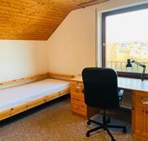 ein großes Zimmer im Neckargartach - Heilbronn Frankenbach