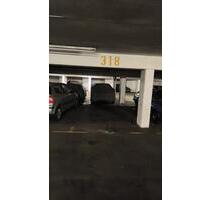 Vermiete Parkplatz in Tiefgarage-Stellplatz Rüsselsheim Nähe Opel - Rüsselsheim am Main