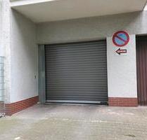 PKW-Stellpatz Alt-Reinickendorf 30b zu vermieten - Berlin