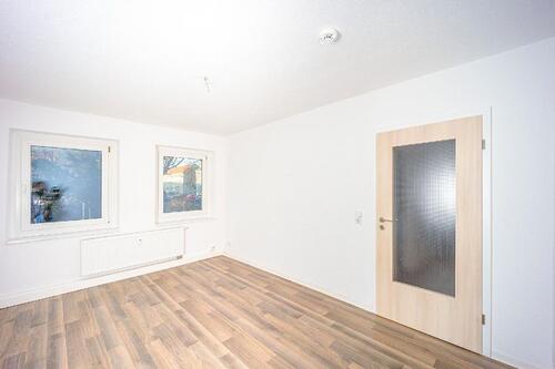 Foto - Kleine Erdgeschosswohnung mit Dusche