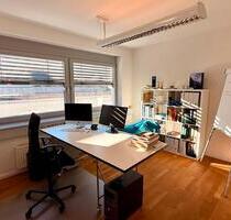 Freier Büroraum in Kreativagentur – Stuttgart, Gewerbepark West