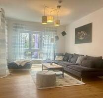 Helle hochwertig sanierte Doppelhaushälfte in Gräfelfing