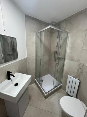 Foto - Frisch sanierte 1,5-Zi. Wohnung zu vermieten