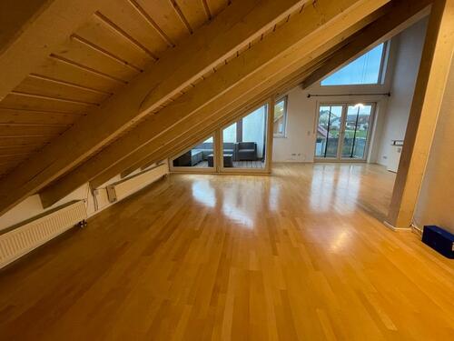 Foto - Helle 75 m² Wohnung mit Dachterrasse & Balkon in Oberselters