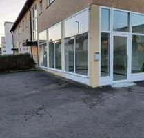 Laden Geschäftsladen - 1.090,00 EUR Kaltmiete, ca.  68,00 m² in Freudental (PLZ: 74392)