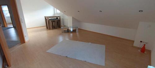 Foto - 3 Zimmer Dachgeschoßwohnung zur Miete in Künzell