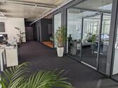Foto - Zeitnah verfügbar! Moderne, hochwertige Bürofläche in Top-Lage im Regensburger Westen!