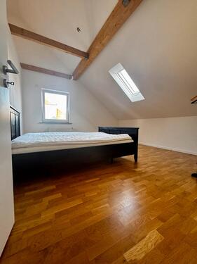 Foto - Dachgeschoßwohnung in Bad Vilbel zur Miete