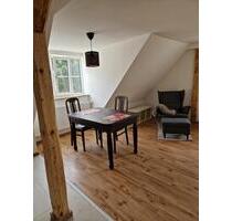 Möblierte helle Dachgeschoss-Wohnung - Wellheim