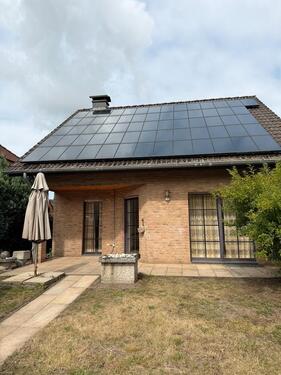 Foto - Familienfreundliches Einfamilienhaus mit Garten, Balkon, PV