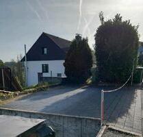 Parkplatz Stellplatz für PKW oder Wohnwagen - Reichshof