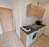 Hier beeindruckt nicht nur der Ausblick - 1-Zimmer-Wohnung mit EBK und Aufzug zu vermieten! - Brandenburg an der Havel