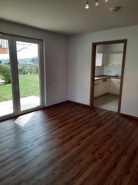 Foto - Seniorengerechte 2Zimmer-Wohnung+EBK-Terrasse Lindenholzhausen