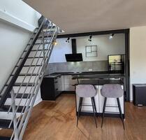 Provisionsfrei: Stilvoll modernisiert: 3,5-Zimmer-Wohnung - Krefeld Cracau