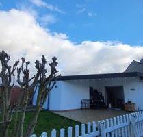 Freundliche helle 3 Zimmer Wohnung mit Terrasse und Garten - Koblenz Bisholder