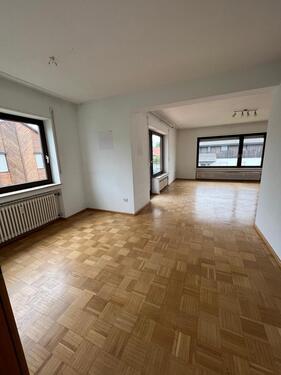 Foto - Modernisierte Wohnung mit 4,5 Zimmern in 76694 Forst