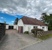Einfamilienhaus mit Garage,Werkstatt und Bungalow in 19065 Pinnow