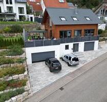 Traumhaftes Massivholzhaus - Familienidyll mit Blick ins Grüne - Spiegelberg