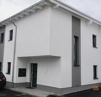 Neuwertige, barrierefreie 2-Zimmer-Wohnung mit Terrasse u. Garten - Montabaur