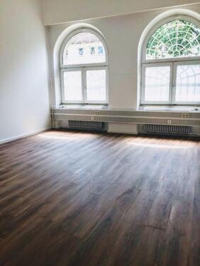 Foto - Helles Büro zur Untermiete in modernem Bürogebäude – 40 m²