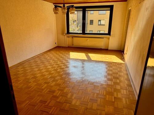 Foto - 3 Zimmerwohnung in Berenbostel mit Balkon, Garage und Potential