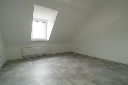 Foto - Schöne modernisierte OG Wohnung OHNE KELLER