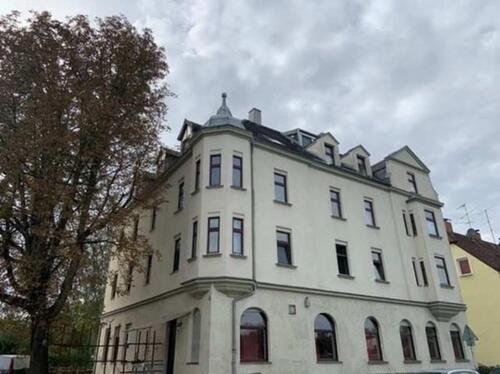 Foto - Attraktive Kapitalanlage: Vermietete 2-Zimmer-DG-Wohnung mit Pot.