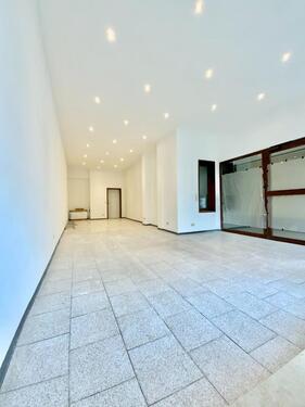 Foto - **Mannheim-City** Laden zu vermieten