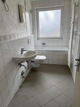 Foto - schöne 3 ZKB Wohnung mit Balkon in Baunatal am Baunsberg ( BTL-BA61-3L )