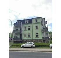 Helle 1-Raumwohnung mit Balkon und Stellplatz zu vermieten! Frei ab 01.12.2025! - Freital
