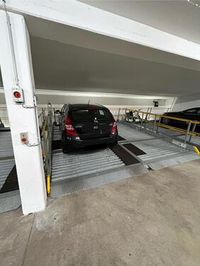 Foto - Bilk Uni-Klinik: Stellplatz Garage