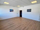 Foto - Gepflegtes Büro mit Parkettboden & Kartenzugang – sicher & sofort beziehbar