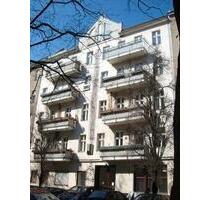 Stilvolles Berliner Gründerzeithaus · 31WE · 2.380 m² WFL
