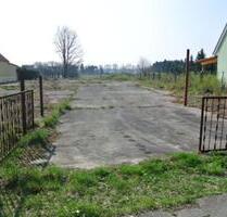 Großes ebenes Baugrundstück mit Wiese und Erholungsfläche - Lauchhammer