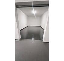 Lagerhalle für Handwerker - 450,00&nbsp;EUR Kaltmiete, ca.&nbsp; 42,00&nbsp;m&sup2; in Karlsruhe (PLZ: 76189) Daxlanden