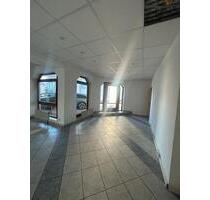 Gewerbeimmobilie - 1.500,00&nbsp;EUR Kaltmiete, ca.&nbsp; 101,00&nbsp;m&sup2; in Rutesheim (PLZ: 71277)