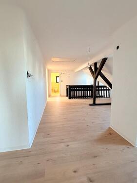 Foto - Großzügige 5ZKB Dachteschosswohnung - Erstbezug nach Renovierung